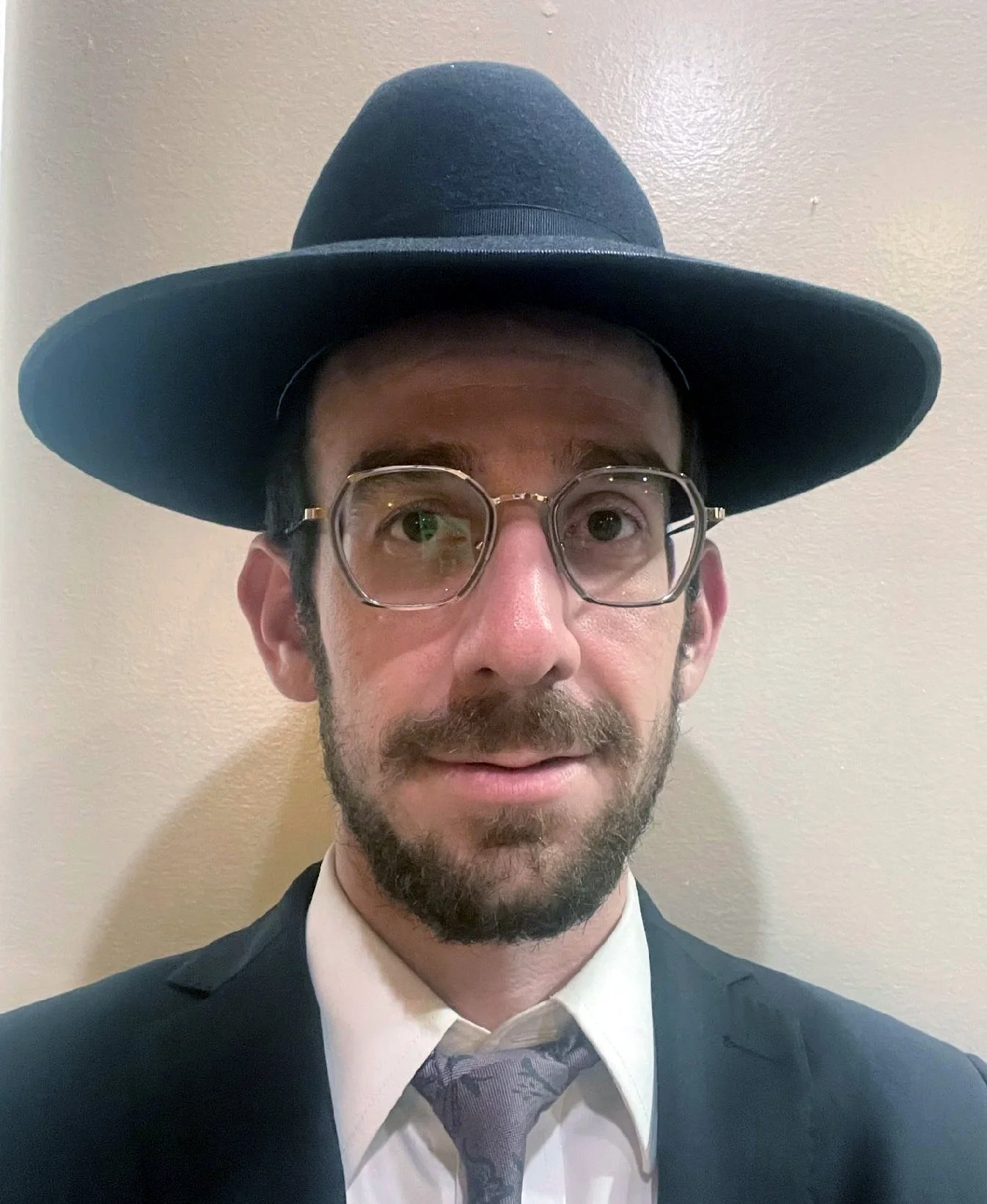 R' Menachem Rothschild - photo